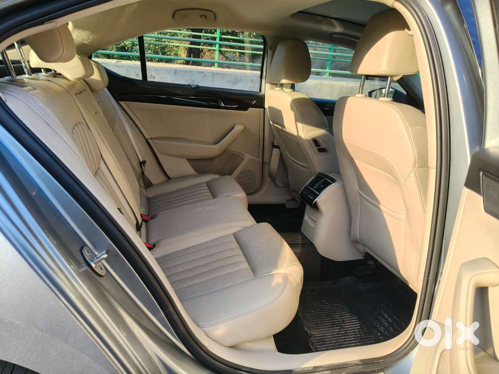 Skoda Superb Laurin And Klement 1.8, 2018, Petrol