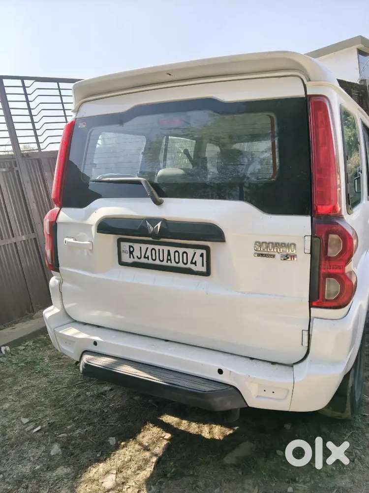 Mahindra Scorpio 2013