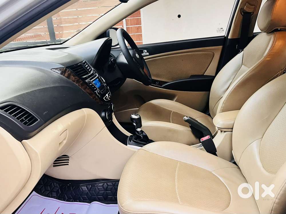Hyundai Verna 1.6 Sx (o) Vtvt, 2016, Petrol