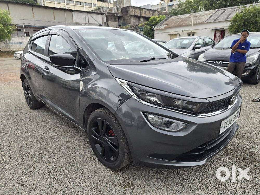 Tata Altroz Xz, 2022, Petrol