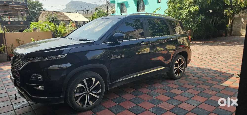 Mg Hector Plus 2024 Sharp Pro
