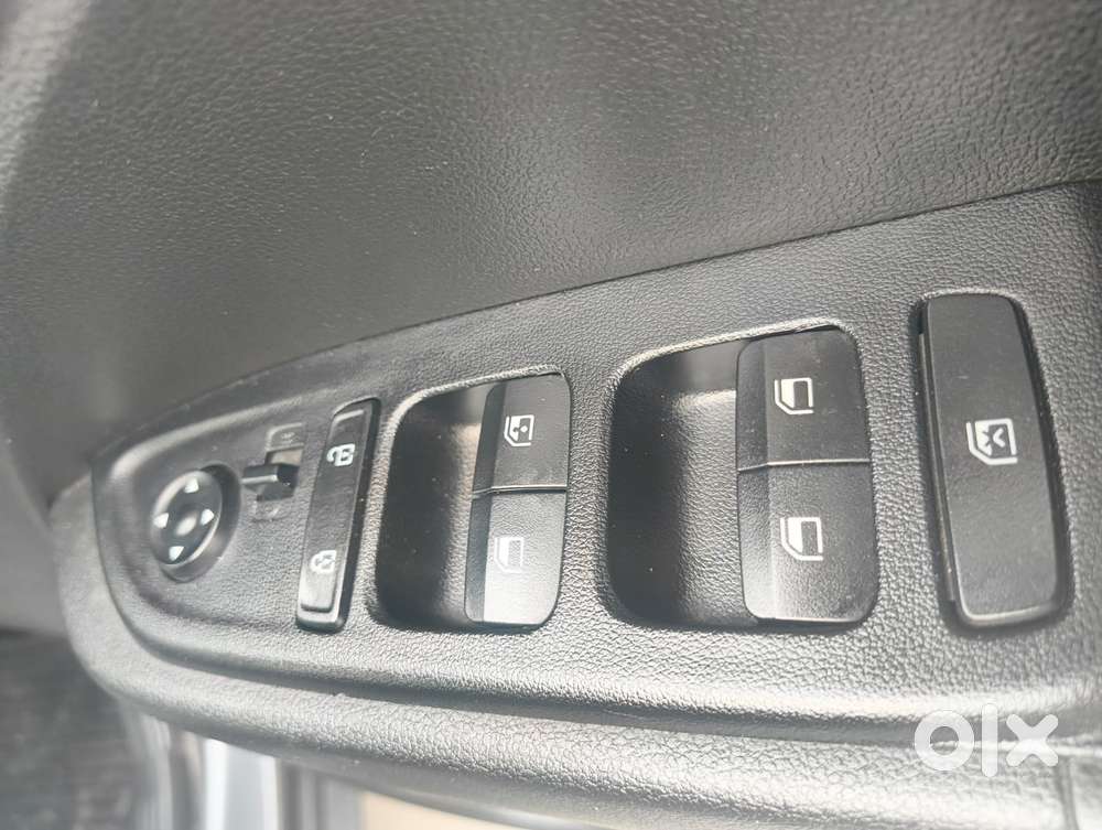 Hyundai Venue S At Turbo Gdi Petrol, 2019, Petrol