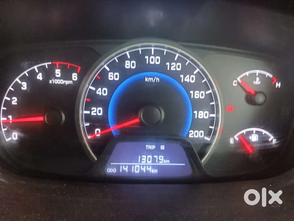 Hyundai Grand I10 Sportz 2015