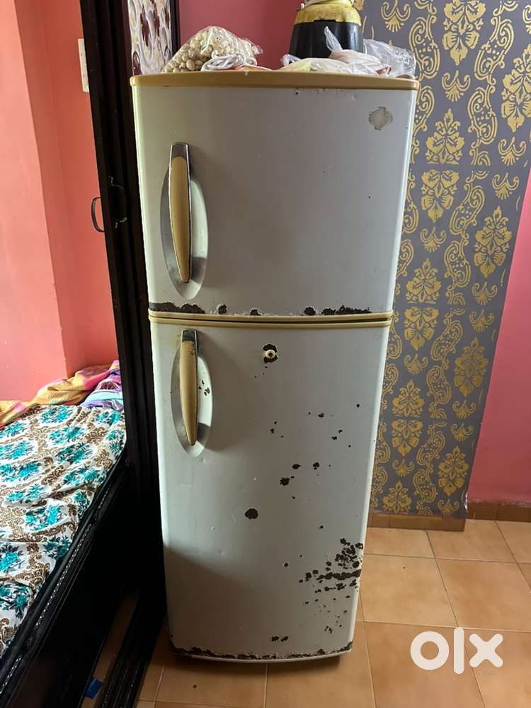 In very good condition Ready to use double door fridge