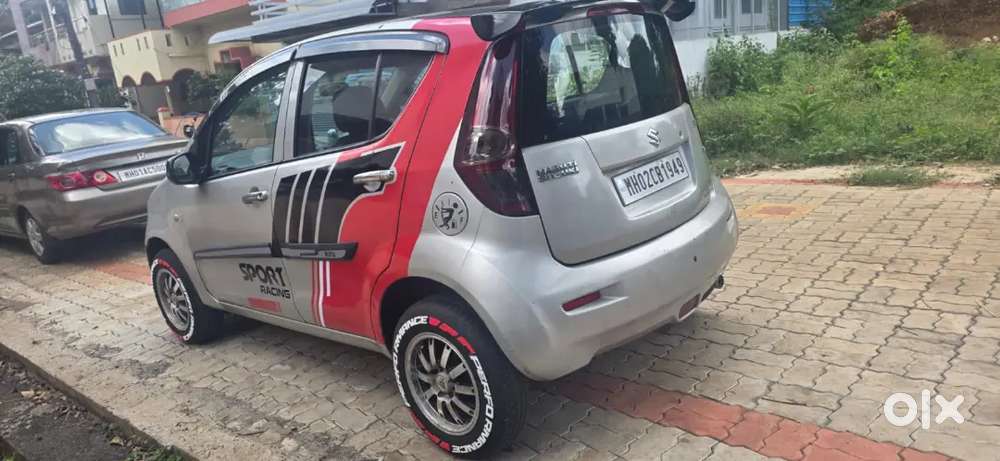 Maruti Ritz Lxi 2011