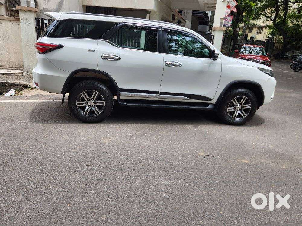Toyota Fortuner 4x2 At 2.8 Diesel, 2022, Diesel