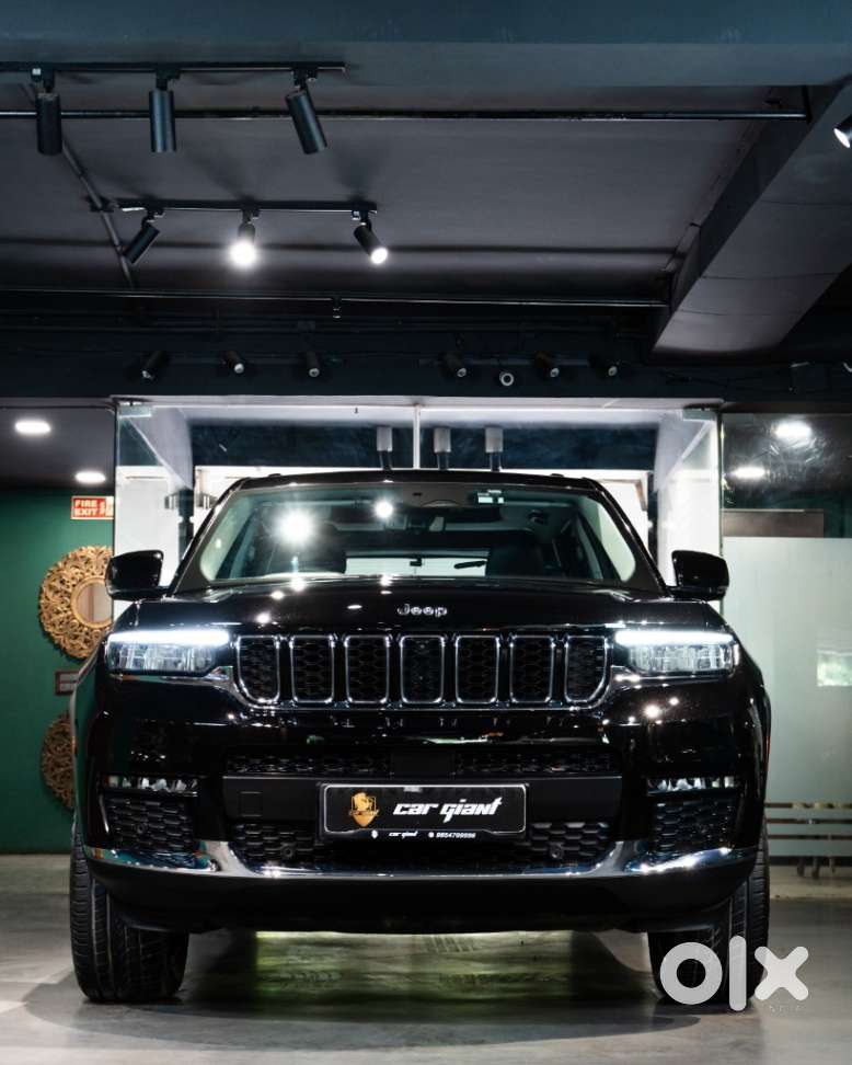 Jeep Grand Cherokee Limited (o) 4x4 At, 2024, Petrol