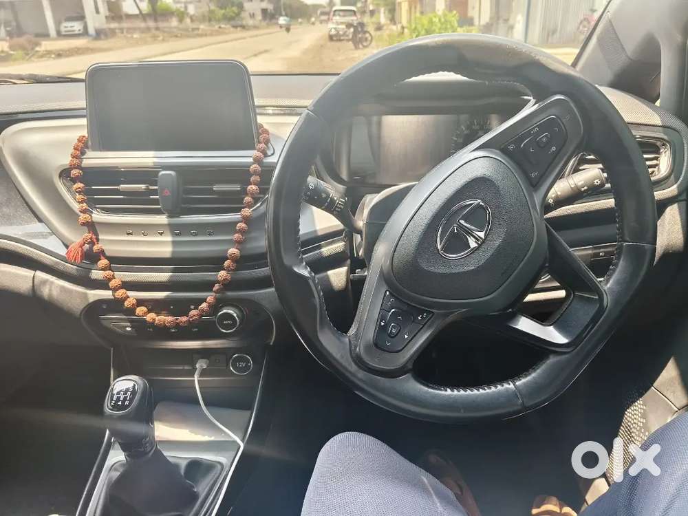 Tata Altroz 2023 Petrol Well Maintained
