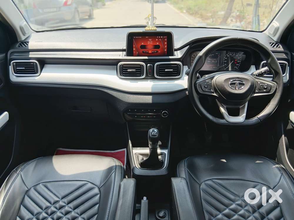 Tata Punch Creative, 2023, Petrol