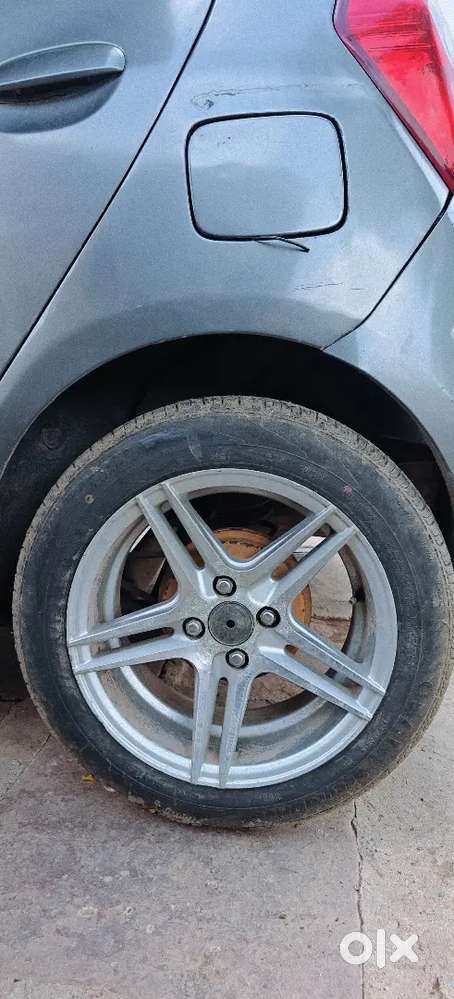 Hyundai I10 2014 Petrol 850000 Km Driven