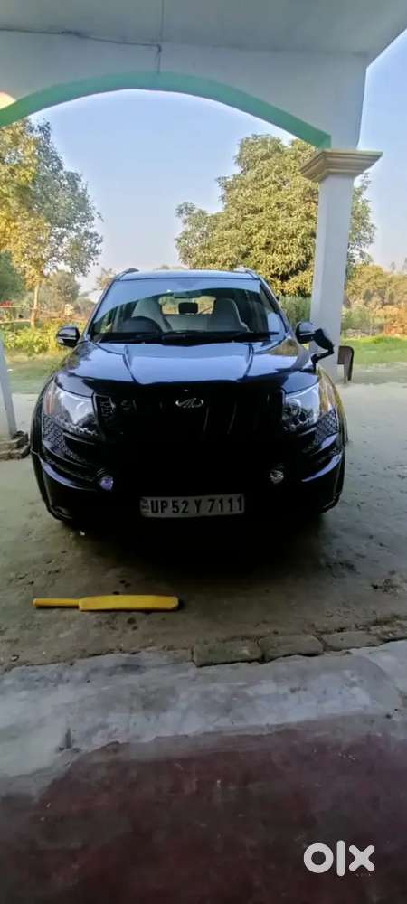 Mahindra Xuv500 2013 Diesel 100000 Km Driven