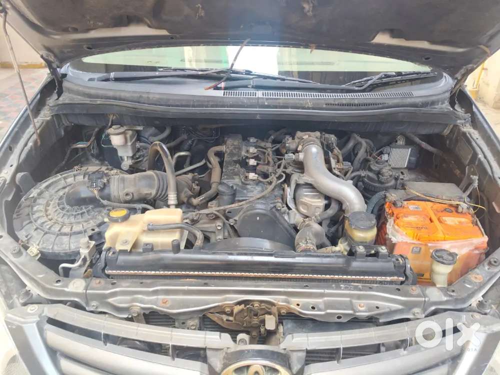Toyota Innova 2011 Diesel 107000 Km Driven