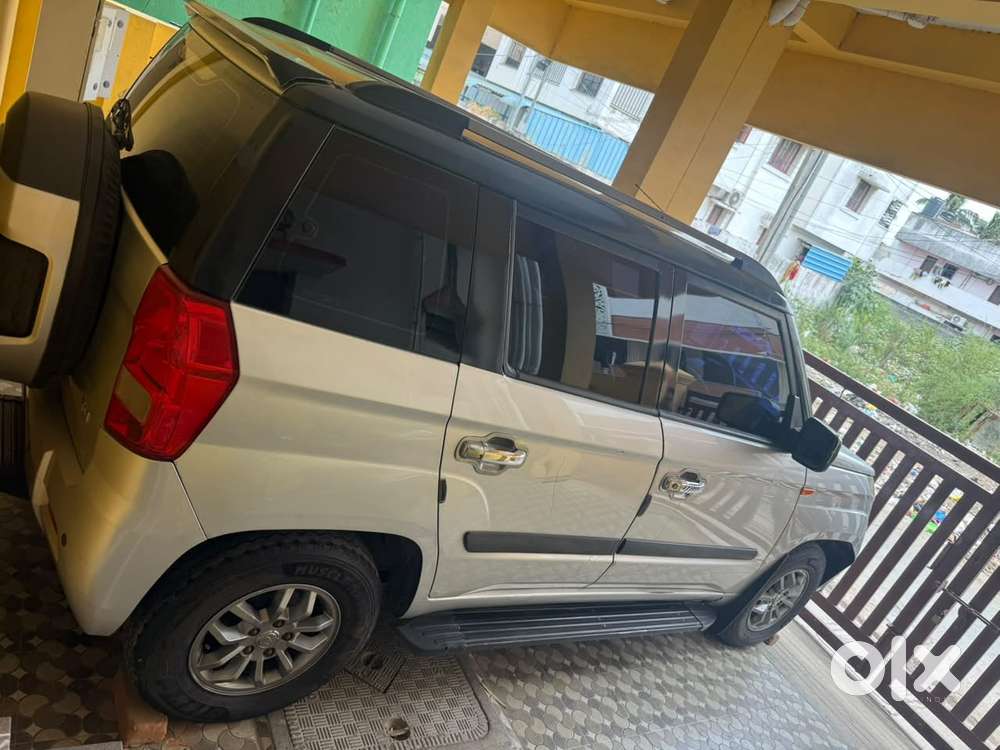 Mahindra Tuv 300 T10, 2018, Diesel