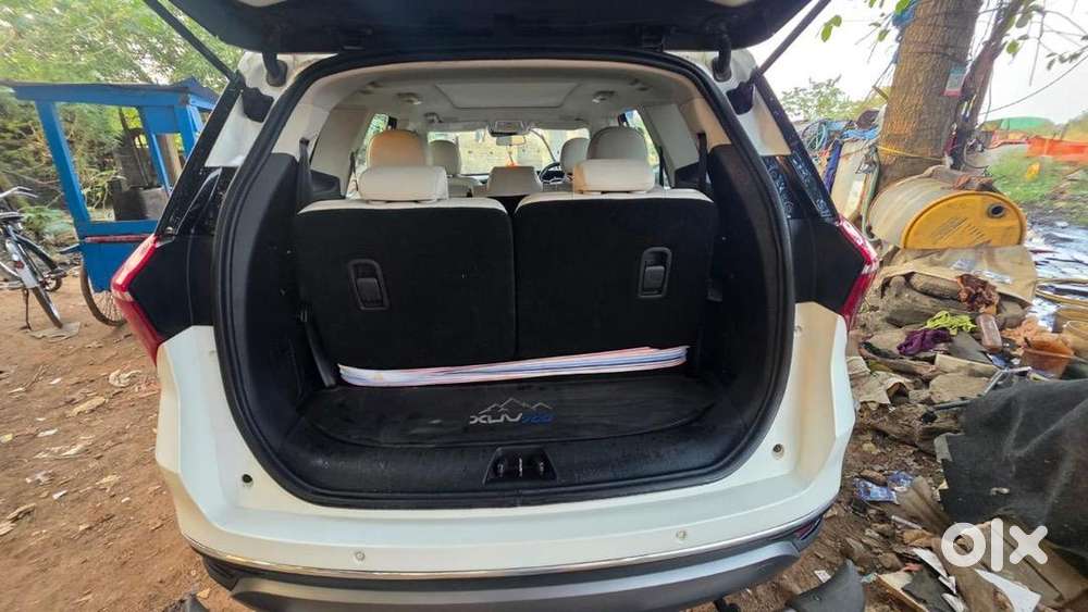 Mahindra Xuv700 2022 Petrol 39000 Km Driven