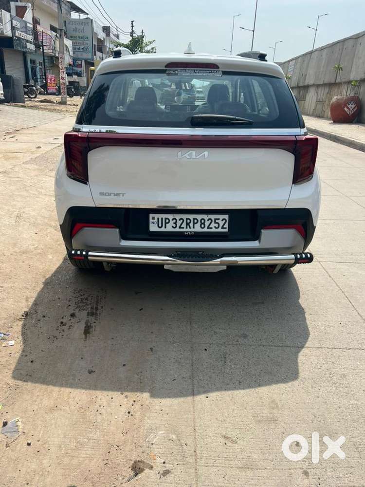 Kia Sonet 2026 Petrol 1300 Km Driven