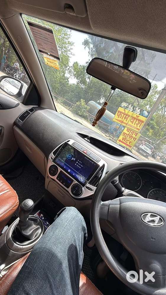 Hyundai I20 2013 Diesel 120000 Km Driven