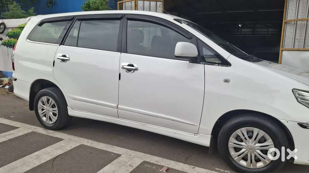 Toyota Innova 2.5  G 5 Diesel 2016