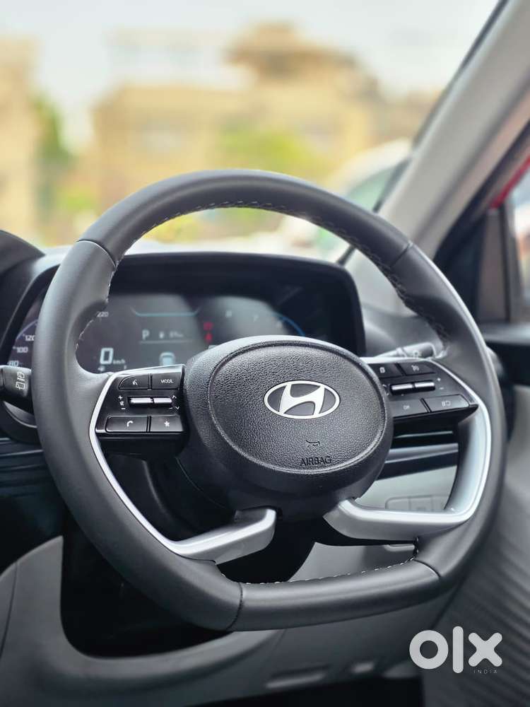 Hyundai I20 Asta (o) 1.2 Ivt, 2023, Petrol