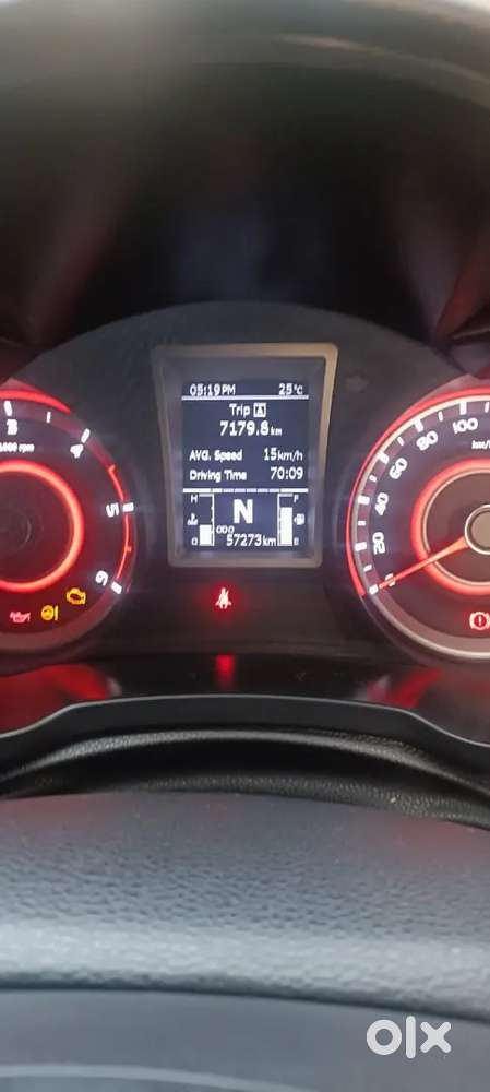 Mahindra Xuv300 2020 Diesel Well Maintained