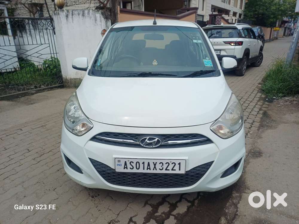 Hyundai I10 Sportz, 2011, Petrol
