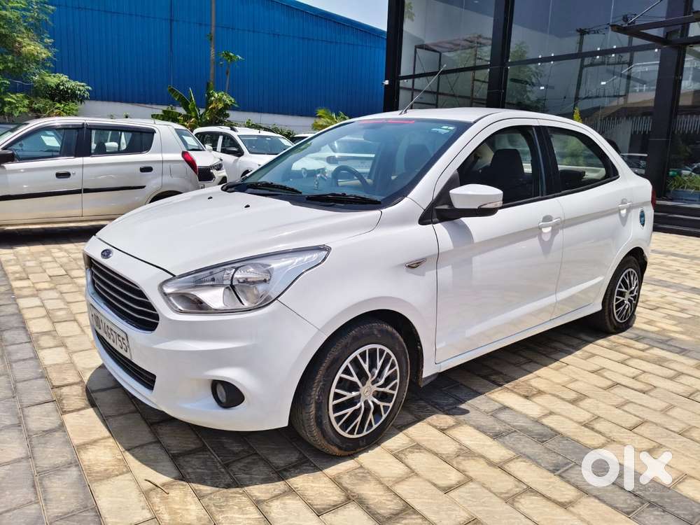 Ford Aspire, 2016