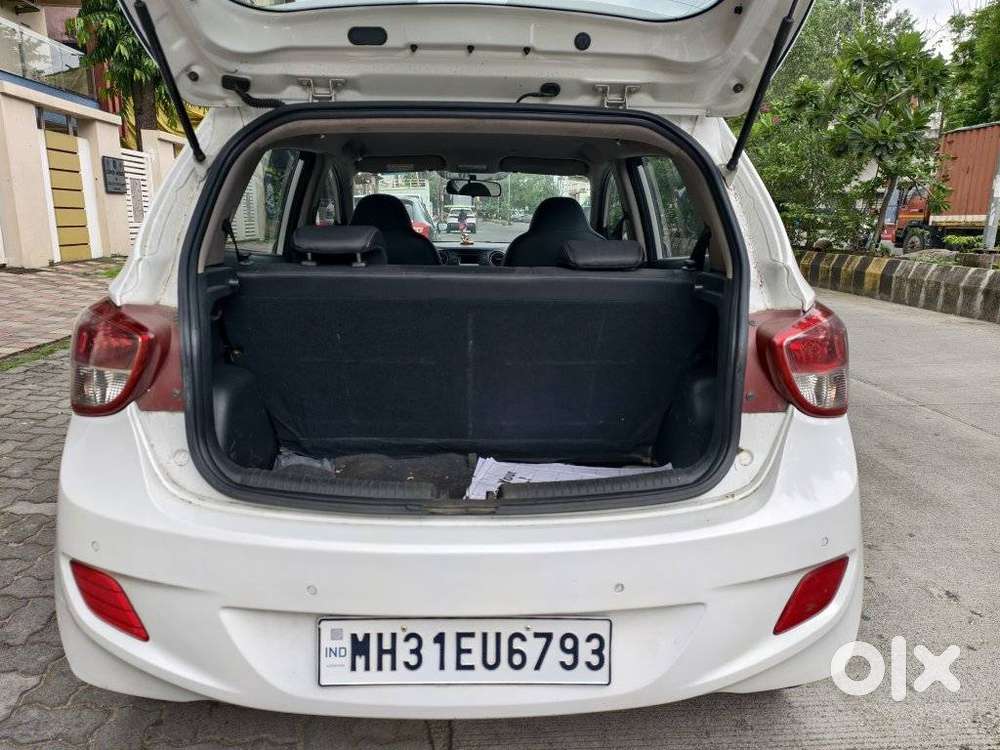 Hyundai Grand I10 At Asta, 2016, Petrol