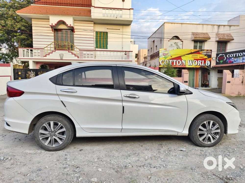 Honda City, 2022, Petrol