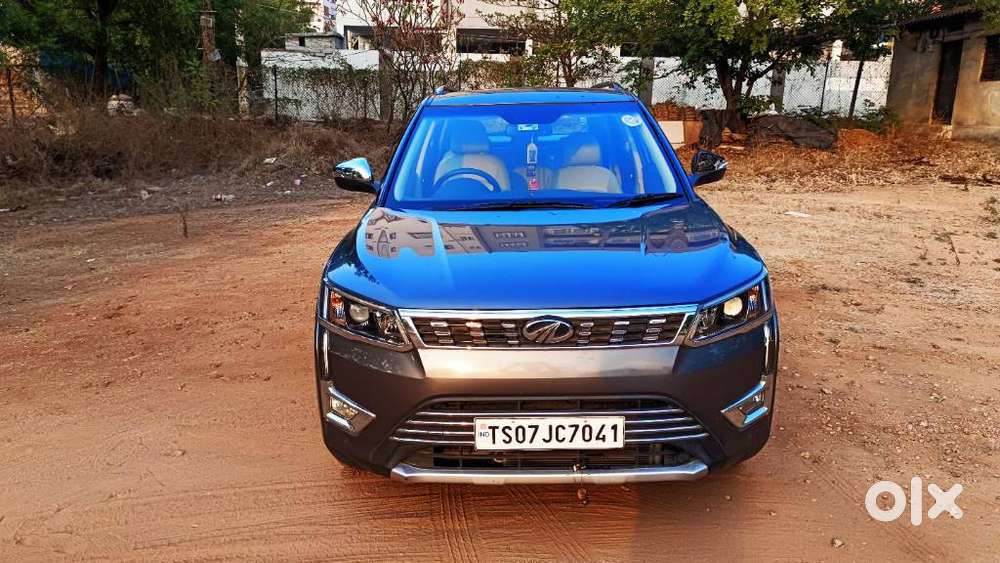 Mahindra Xuv300 W8, 2022, Petrol