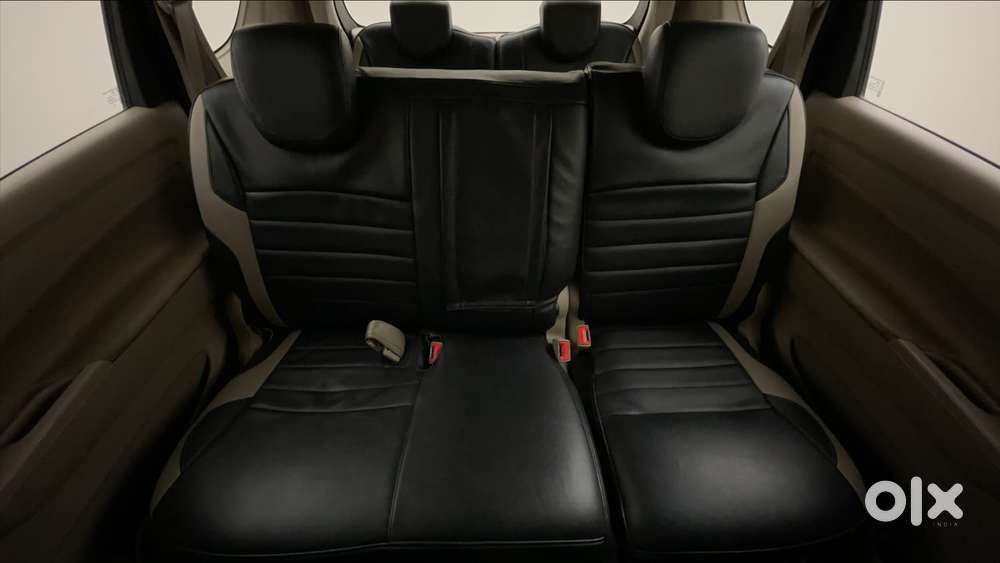 Maruti Suzuki Ertiga Vxi At, 2018, Petrol