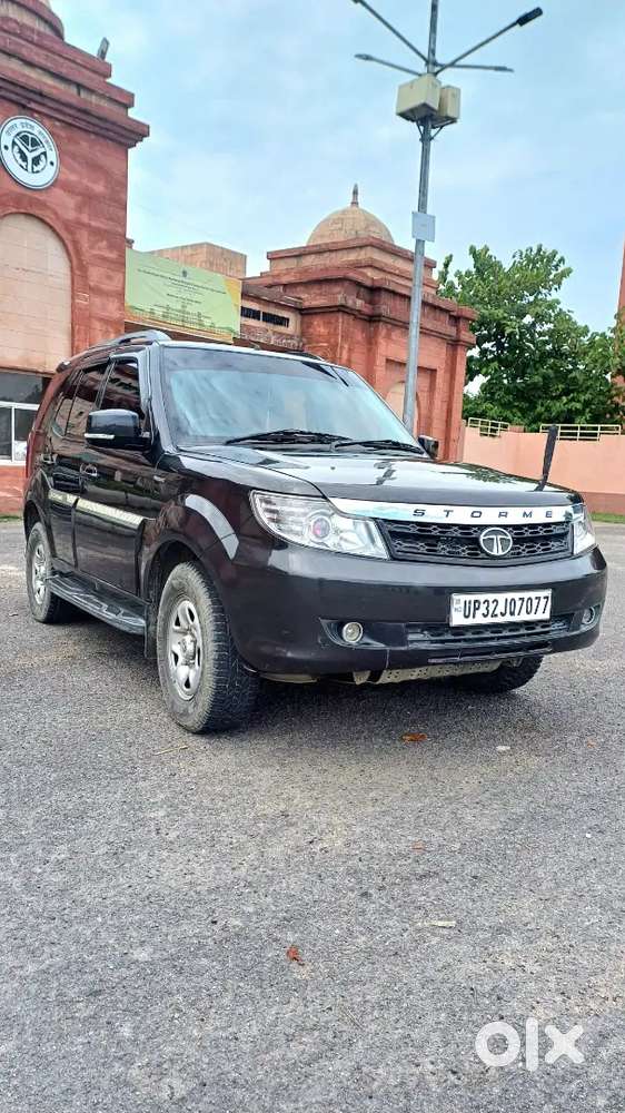 Tata Safari Storme 2018 Diesel 108000 Km Driven