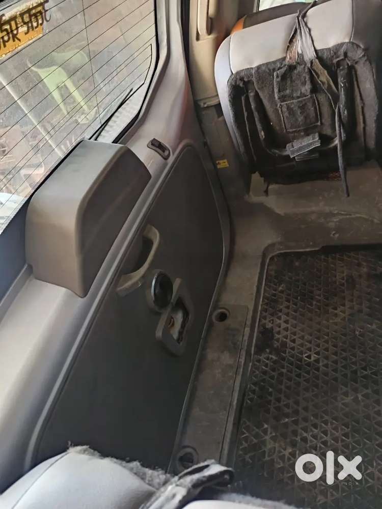 Mahindra Nuvosport 2016 Top Model