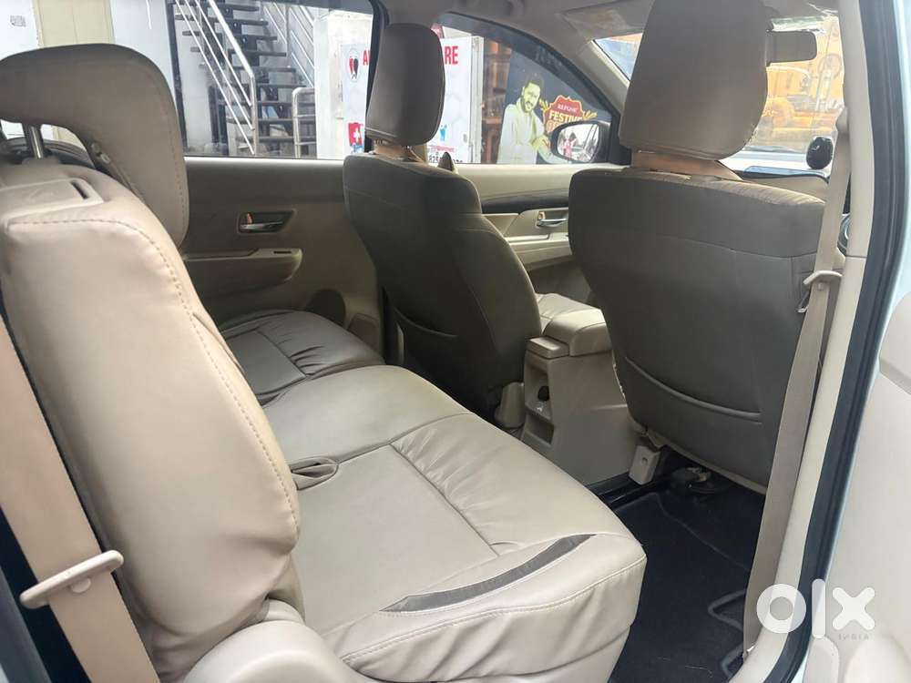 Maruti Suzuki Ertiga Shvs Zdi Plus, 2022, Petrol