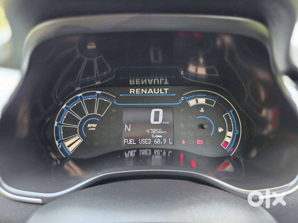 Renault Triber Rxz Easy-r Amt, 2022, Petrol