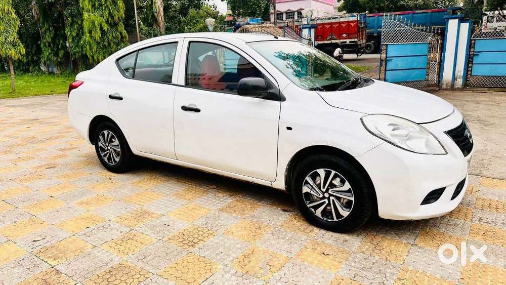 Nissan Sunny Xe P, 2011, Petrol