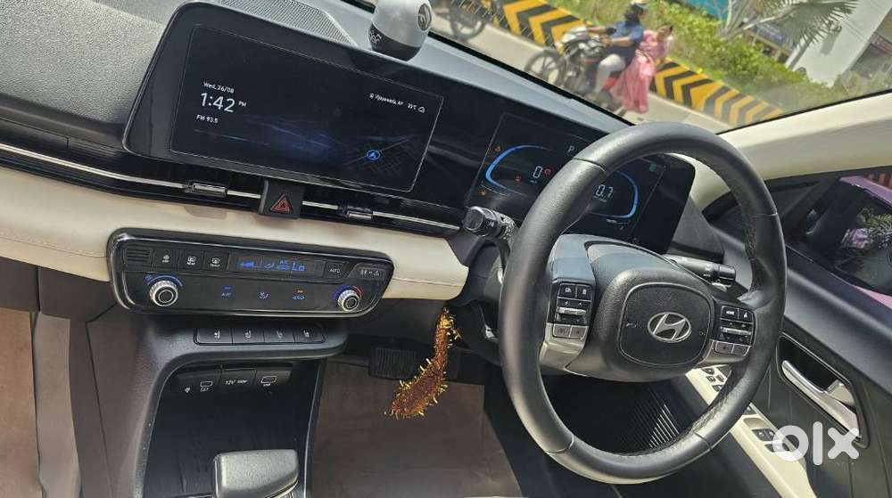 Hyundai Verna 1.6 Sx (o) Vtvt At, 2025, Petrol