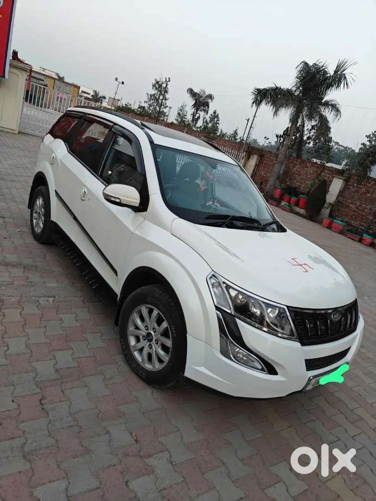 Mahindra Xuv500 2017 W10
