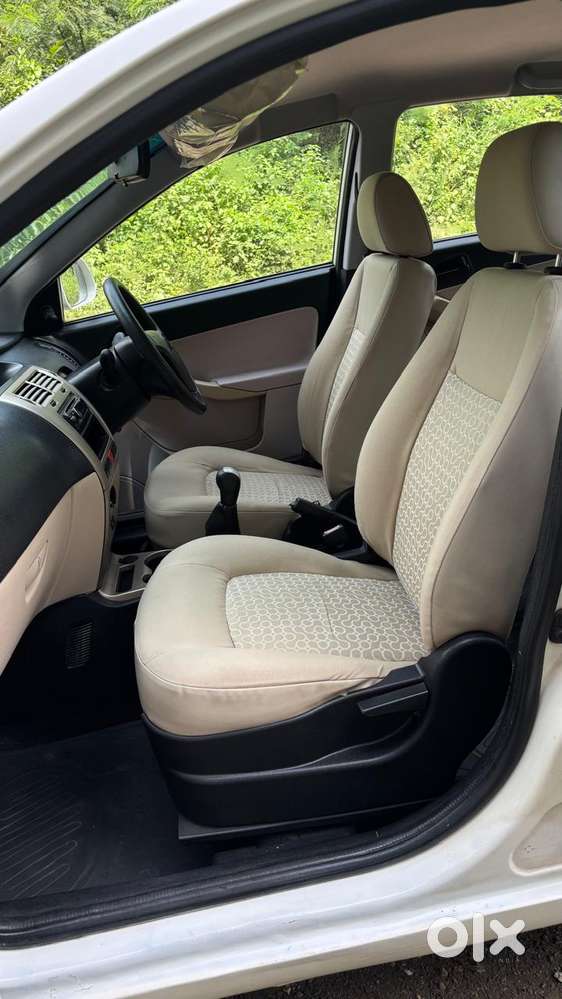 Tata Vista Tech Ls Bs Iv, 2011, Petrol