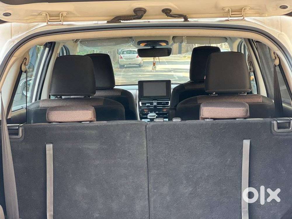 Toyota Innova Hycross 2.0 Vx Hybrid 7 Str, 2023, Petrol