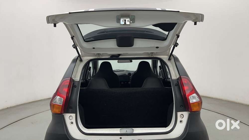 Datsun Redigo T Option, 2017, Petrol