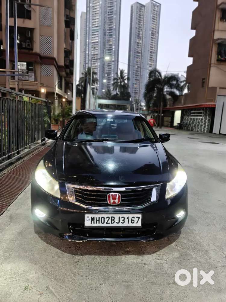 Honda Accord 2009 ( Black )