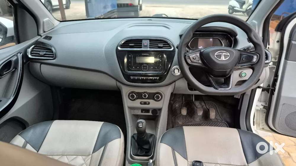Tata Tigor Xza, 2020, Petrol