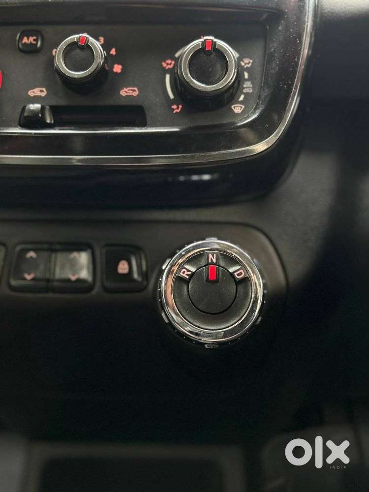 Renault Kwid 1.0 Rxt Amt Opt, 2017, Petrol