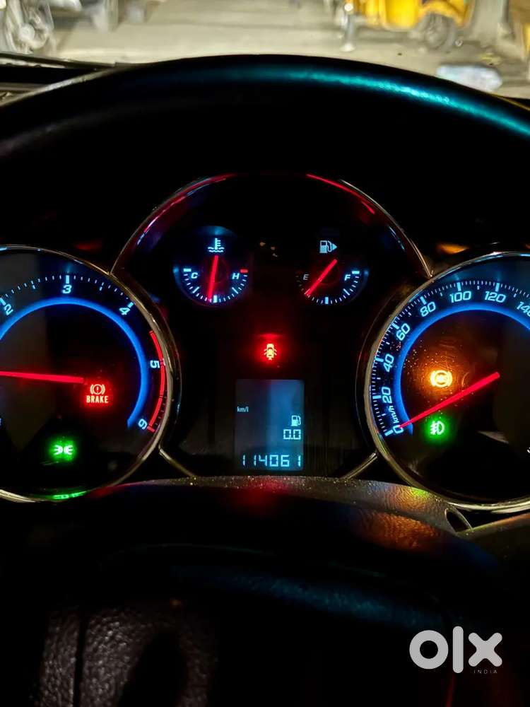 Chevrolet Cruze 2012 Diesel 140000 Km Driven