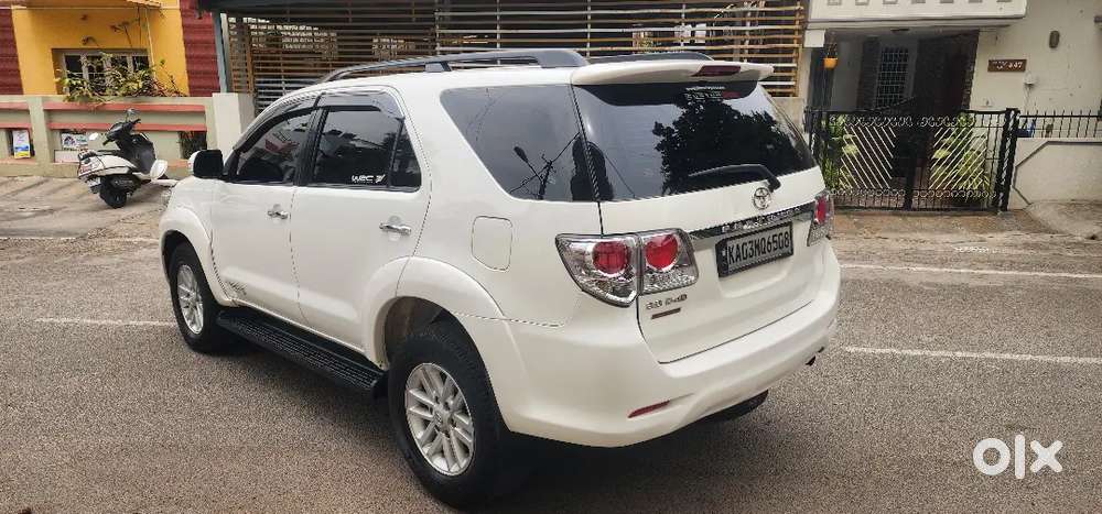 Toyota Fortuner Automatic