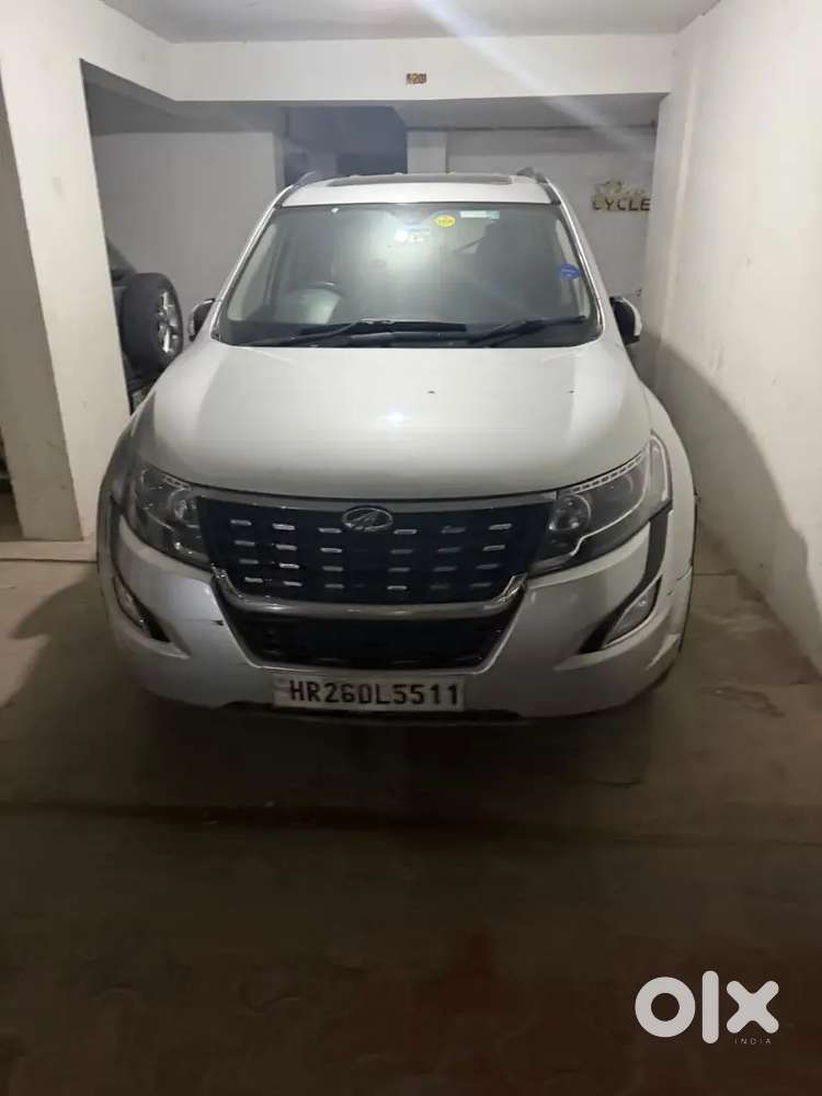 Mahindra Xuv500 2018 Diesel 111881 Km Driven