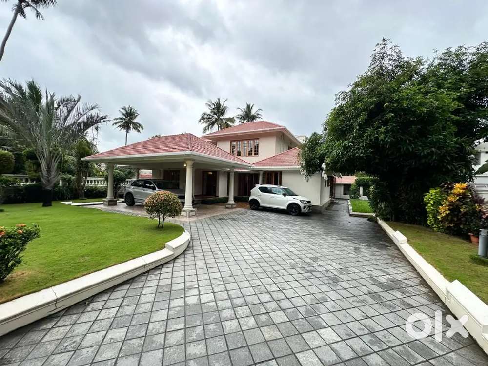 20 cent 4bhk ultra luxury house for sale at Edapally Palarivattom