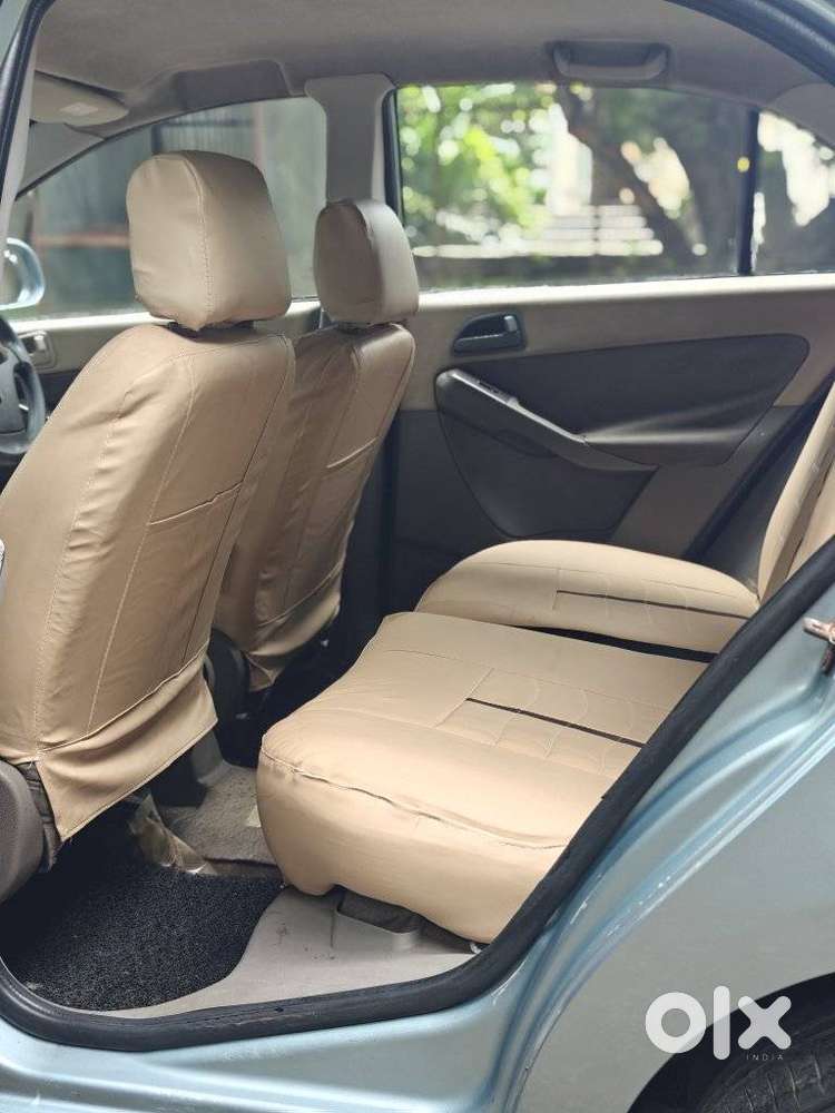 Tata Indica Vista Aura Plus 1.2 Safire, 2009, Petrol