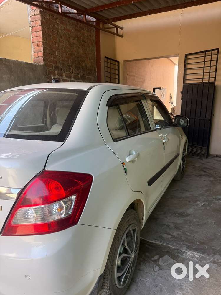 Maruti Suzuki Dzire 2016 Diesel 90000 Km Driven