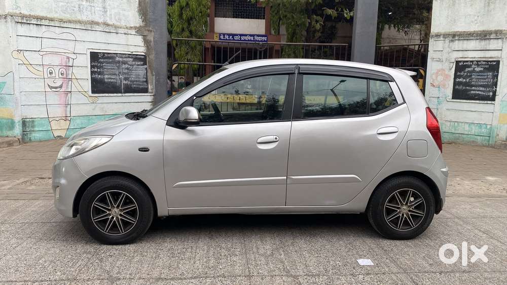 Hyundai I10 Sportz At, 2012, Petrol