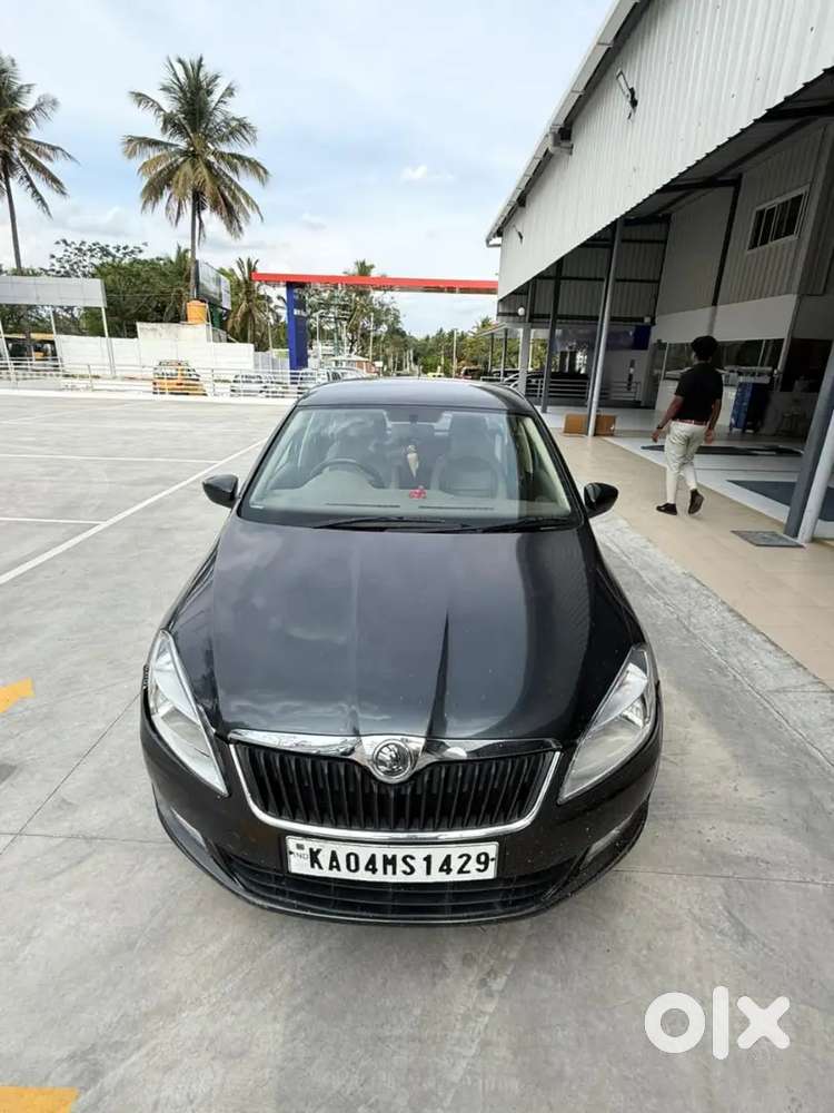 Skoda Rapid 2016 Petrol